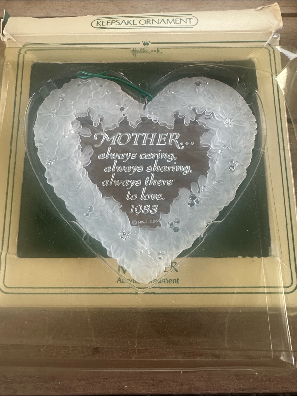 Holiday Highlights Keepsake Vintage 1983 Tree Ornament “Mother” Graphics